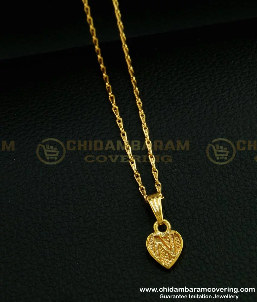 Accessorize London Women'S Gold Pave Heart Short Pendant Necklace -  Accessorize India