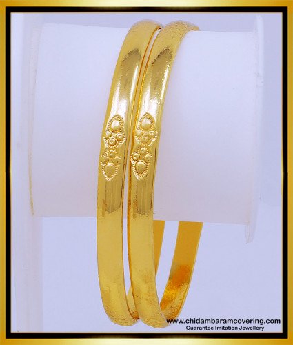 BNG532 - 2.6 Size New Model Impon Without Stone Bangles Gold Design Online 