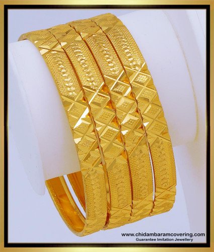 BNG625 - 2.6 Size Simple Light Weight Regular Use Gold Bangles Design for Women 