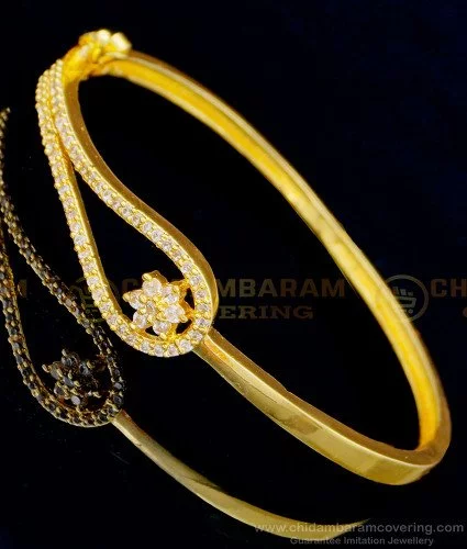 Smart Multiwear Gold Bracelet Jewellery India Online - CaratLane.com