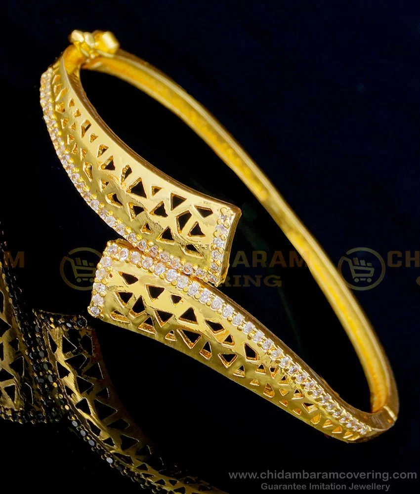 Elegant Golden Bracelet for Wife | FashionCrab.com