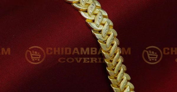 Buy Gold Bracelets Online | Latest Gold Bracelets Designs | CaratLane