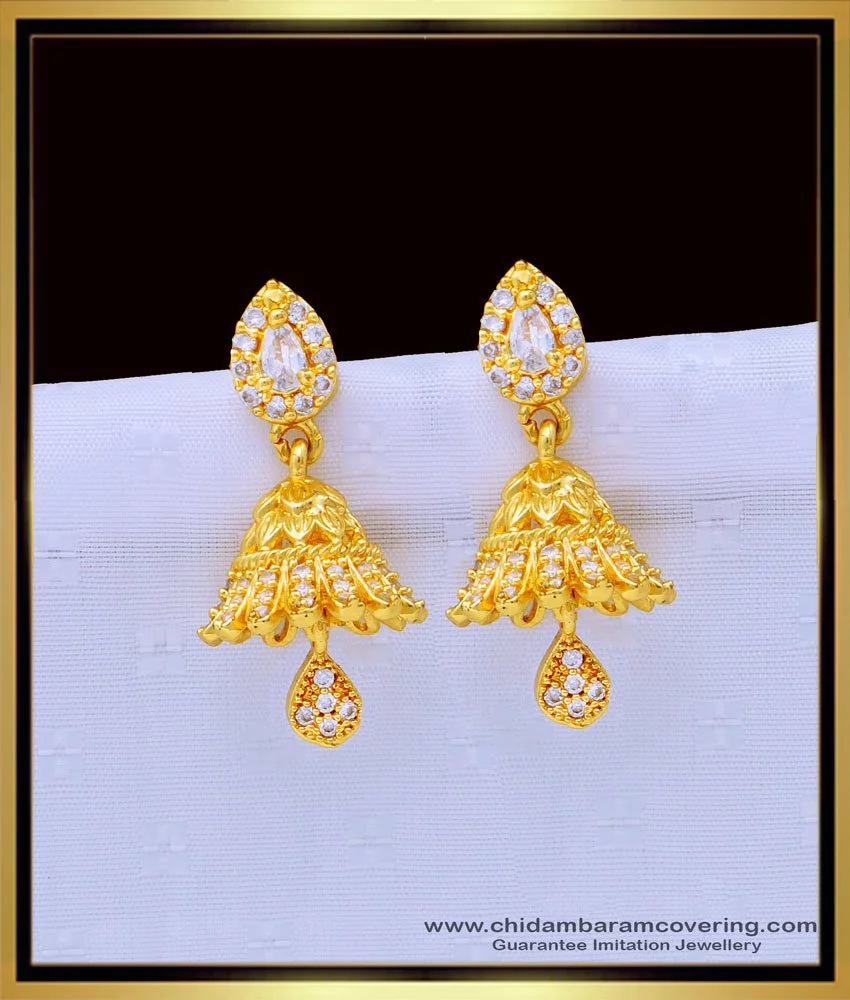 NEW CHIC EARRINGS MEDIUM SIZE | 18K Gold Plated – Unique Brazilian Jewelry