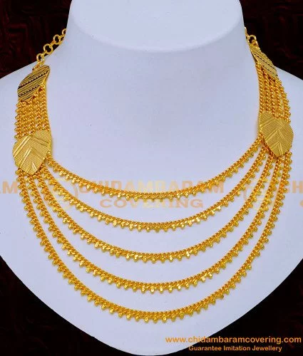 golden: Delicate gold chain with a circle pendant - schmuckwerk-shop.de