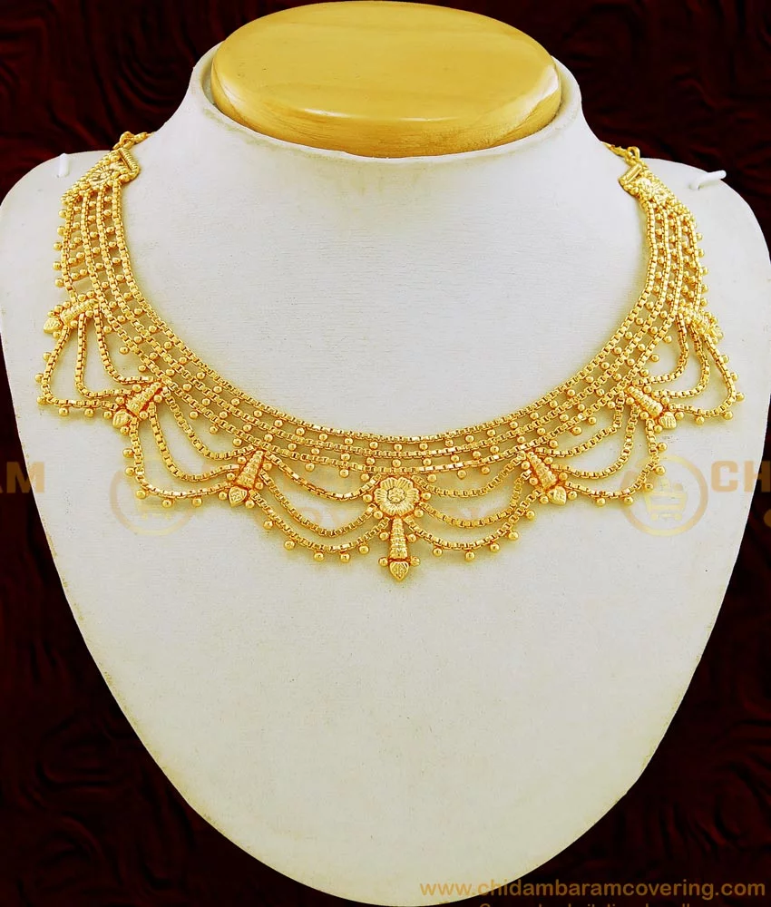 22K Gold Necklace Set - StLs16160 - 22Kt Gold Necklace and Earrings set  designed in Indian pattern with heart shaped design.