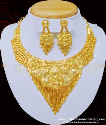 NLC810 - Stunning Gold First Quality Bridal Wear Forming Gold Plain Necklace Set for Wedding