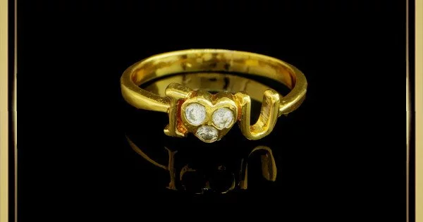 22 KT Gold Shimmering White Stone Ring
