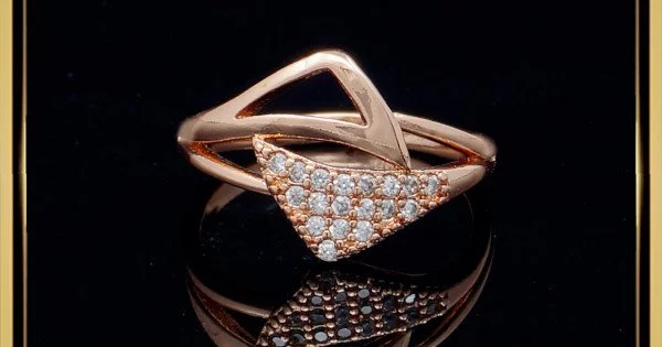 The Julia Engagement Ring 14K Rose Gold 2D Halo w/ Under Halo and Diam –  David's House of Diamonds