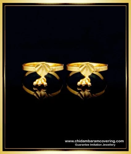 Sizzling Gold Polish Finger Ring - South India Jewels